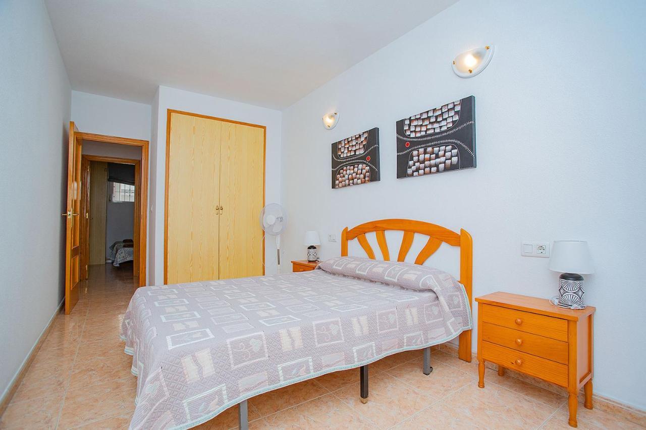 096 Pleasant Place Luis - Alicante Holiday 托雷维耶哈 外观 照片